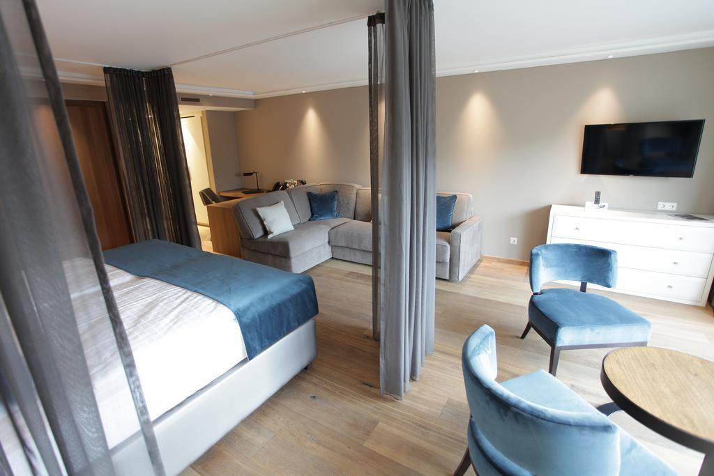 Hotel Aurelia Aldingen  Ngoại thất bức ảnh